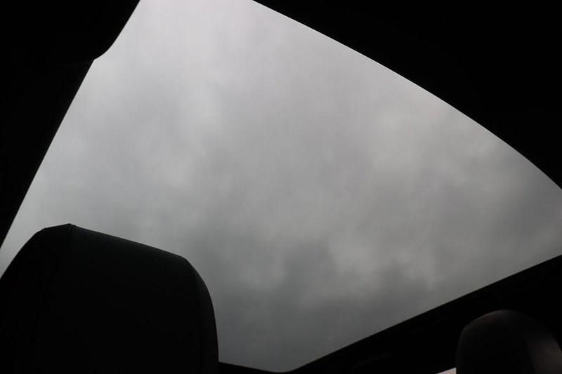 Begagnad Land Rover Discovery Sport HSE Dynamic 2022 Silver SUV