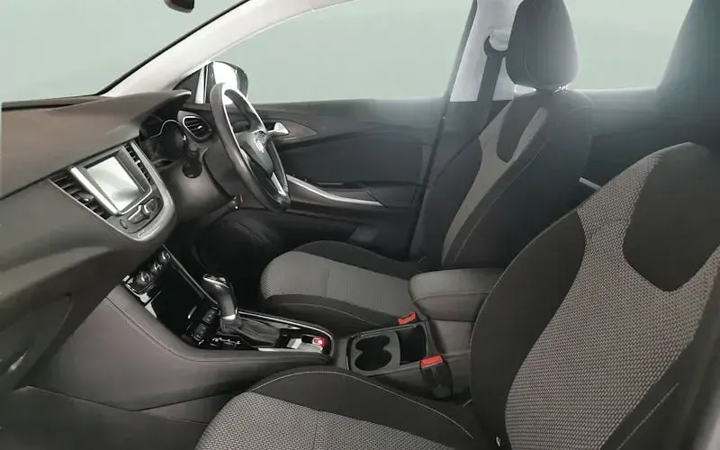 Used Vauxhall Grandland X S 131 HP (96 kW) 2021 Black SUV