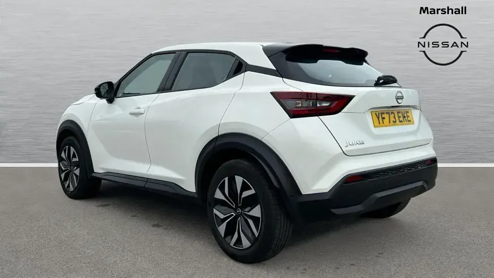 Used Nissan Juke Acenta 114 HP (83 kW) 2023 White SUV