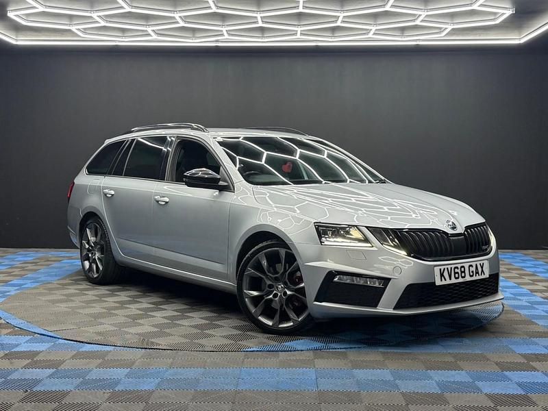 Silver Used 2018 Skoda Octavia vRS Estate | £11,890 (A bit pricey) - Image 1/4