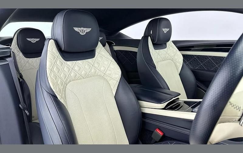 Used Bentley Continental GT 625 HP (459 kW) 2019 Blue Coupe