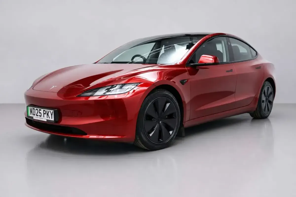 Used Tesla Model 3 RWD 208 kW (283 HP) 2025 Red Sedan
