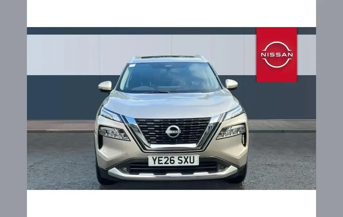 New Nissan X-Trail Tekna 213 HP (156 kW) 2025 Silver SUV