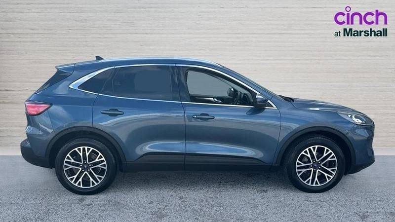 Used Ford Kuga Titanium 120 HP (88 kW) 2020 Blue SUV