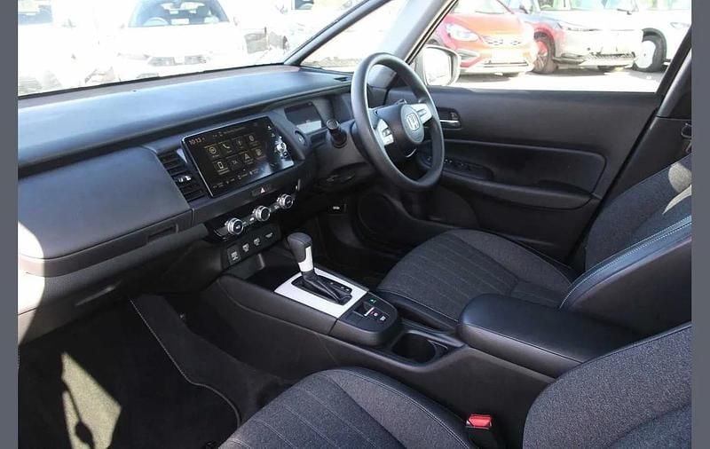 Used Honda Jazz Hybrid 109 HP (80 kW) 2022 Red Hatchback