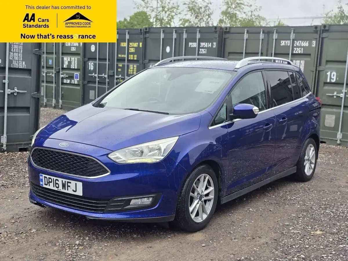 Used Ford Grand C-Max Zetec 125 HP (91 kW) 2016 Blue MPV