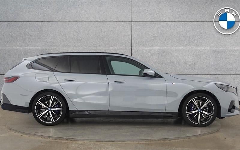 Used BMW 530e M Sport 299 HP (219 kW) 2025 Grey Estate
