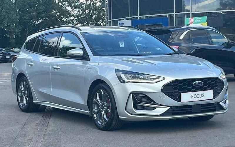 New 2025 Ford Focus ST-Line Estate | £31,256 - Image 1/4