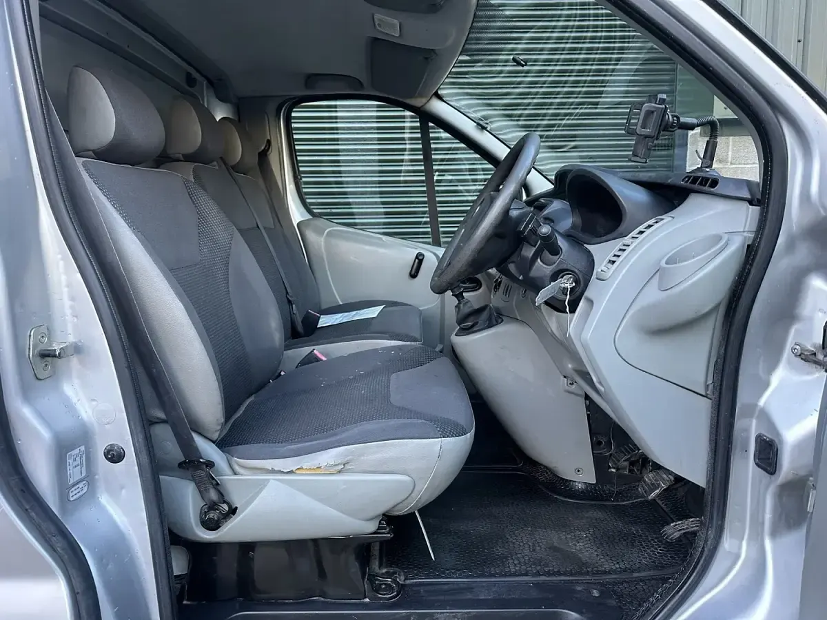 Used Vauxhall Vivaro 2012 Silver MPV