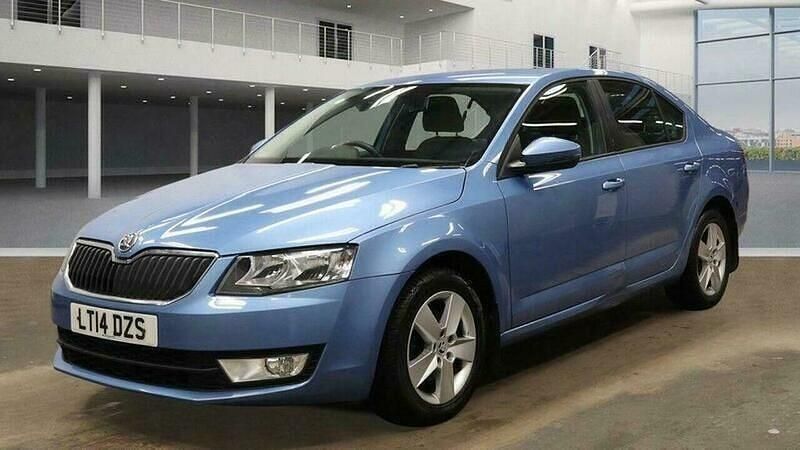 Used Skoda Octavia SE 2014 Blue Hatchback