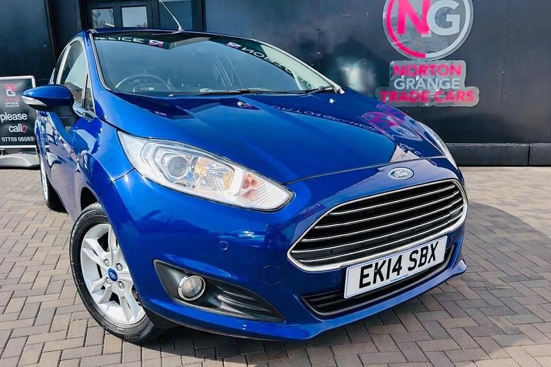Used Ford Fiesta Zetec 82 HP (60 kW) 2014 Blue Hatchback