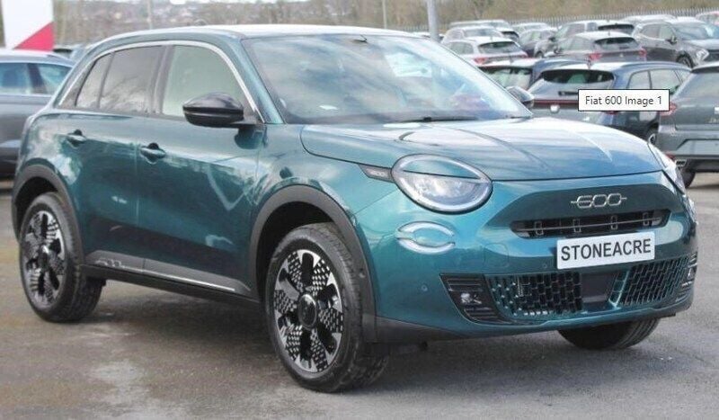 Green New 2025 Fiat 600 La Prima Hatchback | £21,995 (Fair price) - Image 1/4