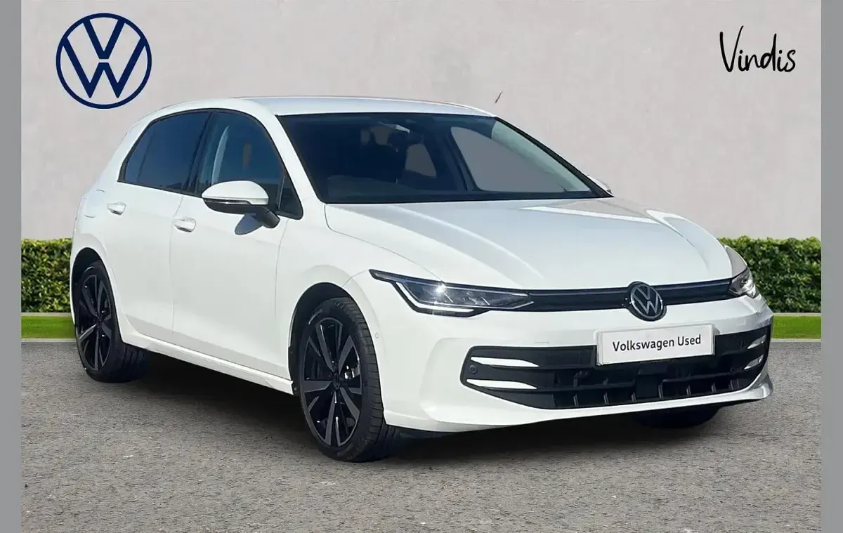 Used VW Golf VIII Match 147 HP (108 kW) 2025 White Hatchback