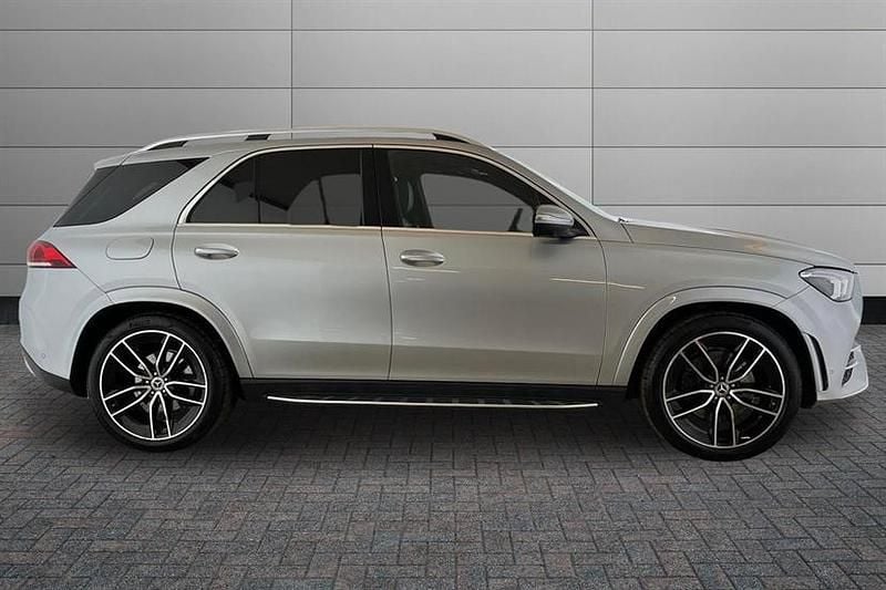 Used Mercedes GLE400 AMG line 330 HP (242 kW) 2023 Hightech silver Estate
