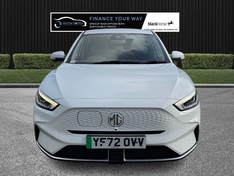 Used MG ZS SE 114 kW (156 HP) 2022 White Sedan