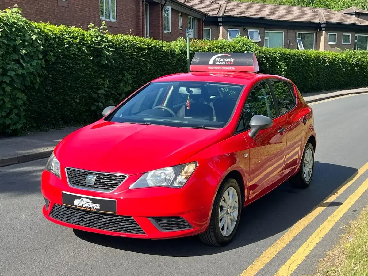 Used Seat Ibiza SOL 73 HP (53 kW) 2016 Red Hatchback