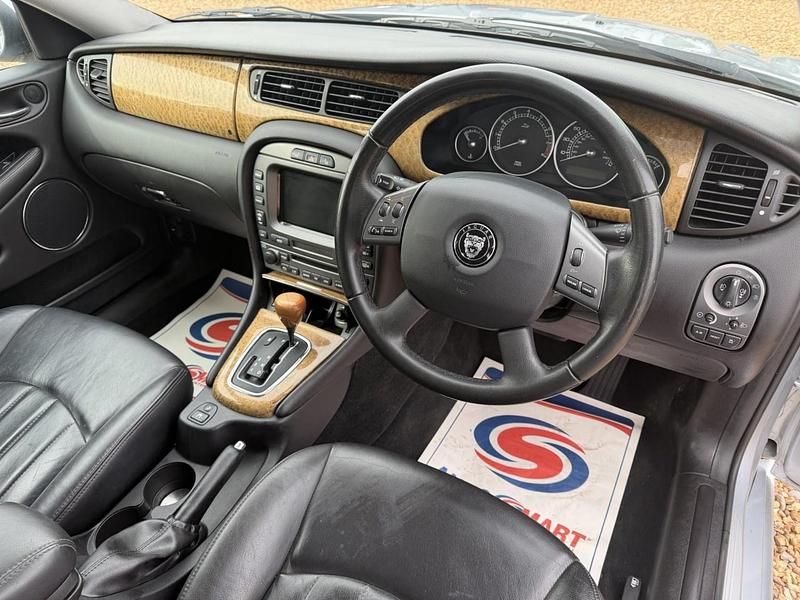 Usado Jaguar X-type SE 196 HP (144 kW) 2008 Prateado Carrinha