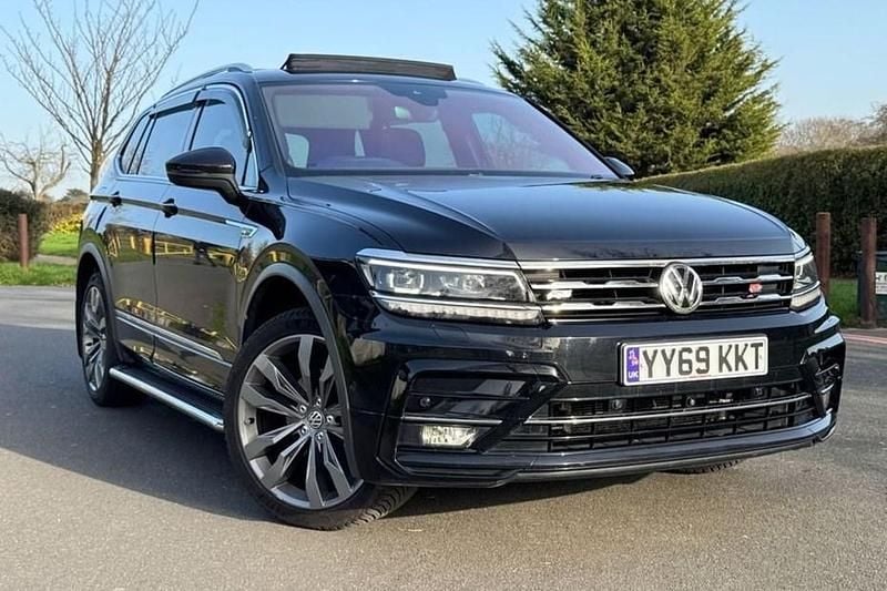 Used VW Tiguan Allspace R-line 150 HP (110 kW) 2019 Black SUV