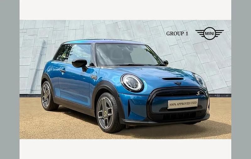 Island blue Used 2021 Mini Cooper S Collection Hatchback | £16,995 (Expensive) - Image 1/4