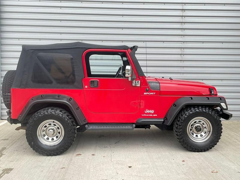 Begagnad Jeep Wrangler Sport 2003 Röd SUV