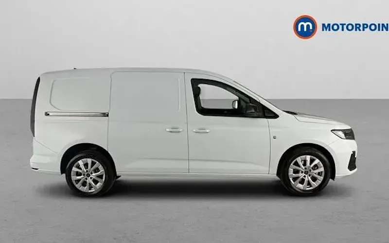Used Ford Transit Limited 150 HP (110 kW) 2025 White Van