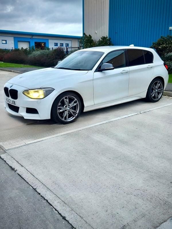 White Used 2012 BMW 125 M Sport Hatchback | £6,200 (Fair price) - Image 1/4
