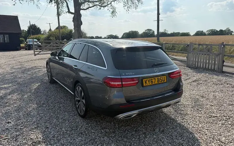 Used Mercedes E350 258 HP (189 kW) 2017 Grey Estate