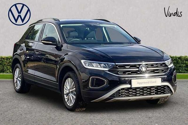 Black Used 2022 VW T-Roc Life SUV | £18,333 (Fair price) - Image 1/4