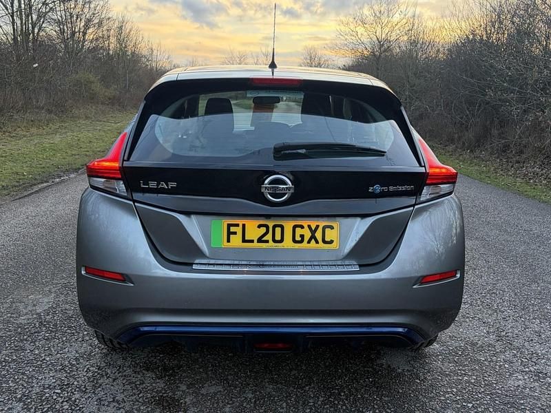 Used Nissan Leaf Acenta 39 kW (54 HP) 2020 Grey Hatchback