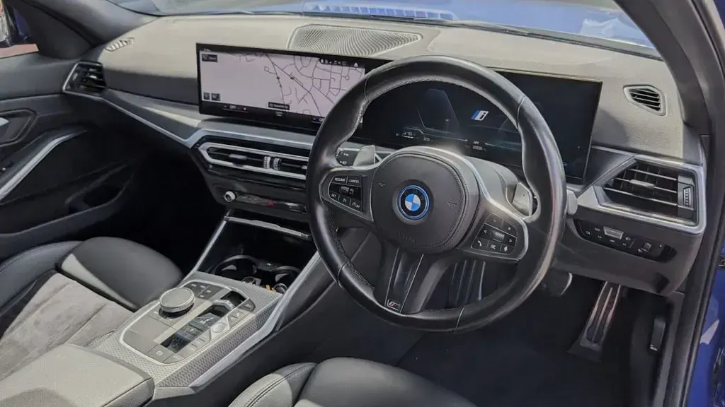 Used BMW 330 M Sport 292 HP (214 kW) 2023 Blue Sedan