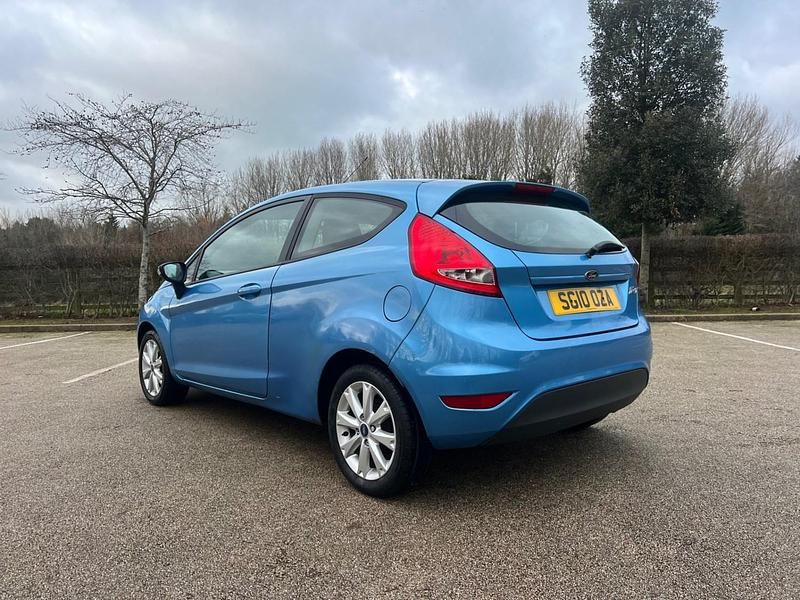 Used Ford Fiesta 82 HP (60 kW) 2010 Blue Hatchback