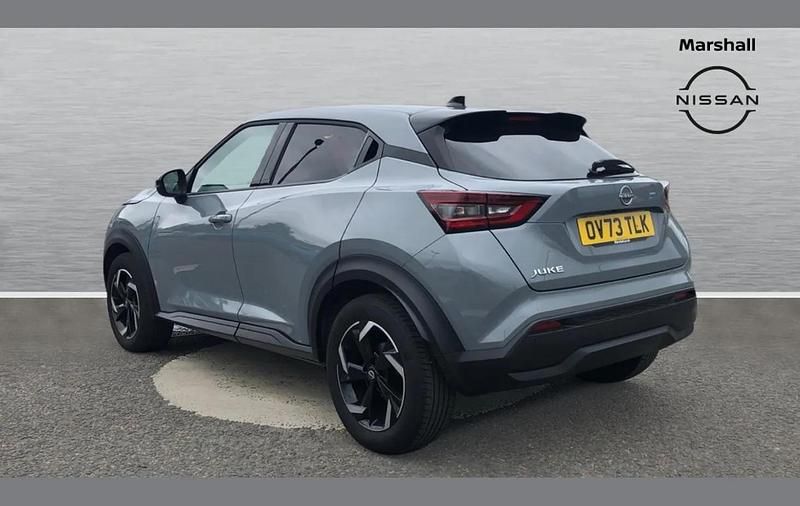 Used Nissan Juke N-Connecta 114 HP (83 kW) 2023 Grey SUV