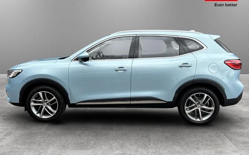 Używany MG HS Exclusive 258 KM (189 kW) 2023 SUV