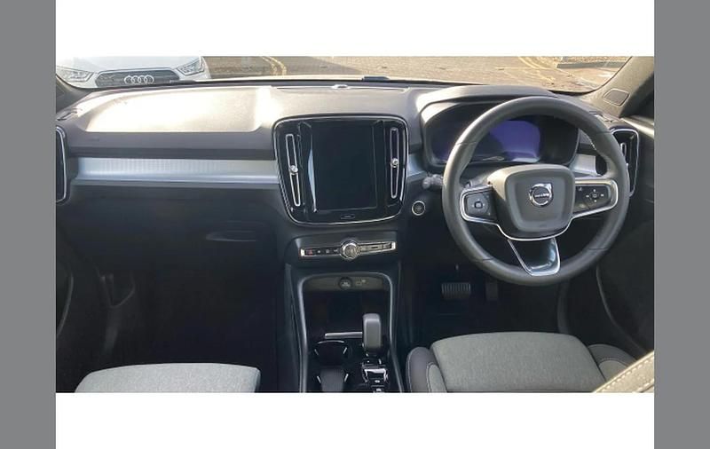 Used Volvo XC40 Plus 161 HP (118 kW) 2023 Other SUV