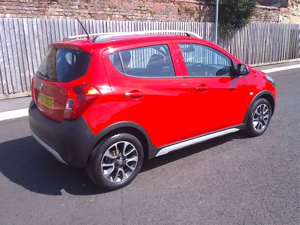Used Vauxhall Viva Rocks 75 HP (55 kW) 2018 Red Hatchback