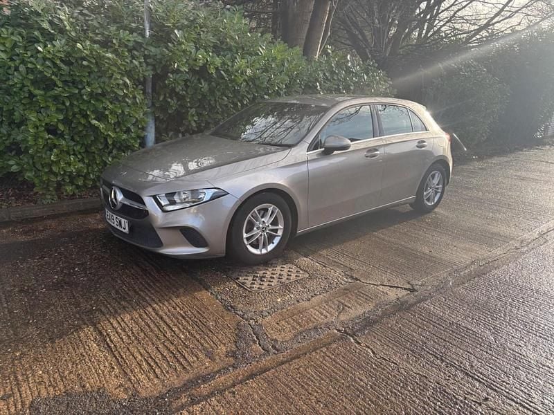 Silver Used 2019 Mercedes A180 SE Hatchback | £8,795 (Good price) - Image 1/4