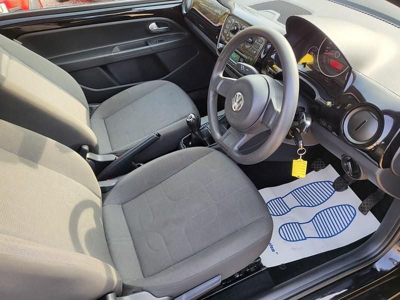 Begagnad VW up! move up! 2012 Svart Halvkombi