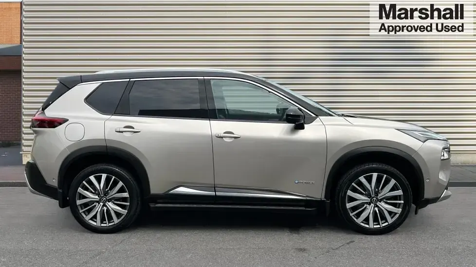 Used Nissan X-Trail Tekna+ 213 HP (156 kW) 2023 Silver SUV