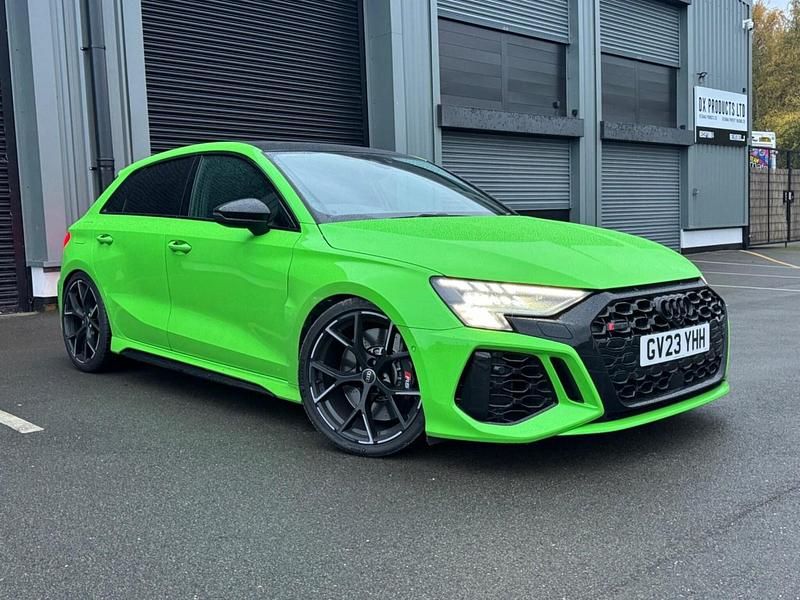 Used Audi RS3 Comfort 535 HP (393 kW) 2023 Green Sedan