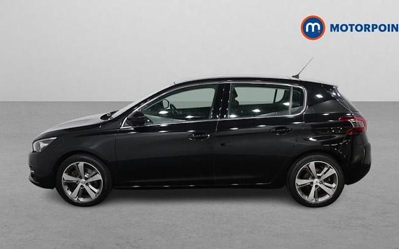 Used Peugeot 308 Allure 131 HP (96 kW) 2019 Black Hatchback