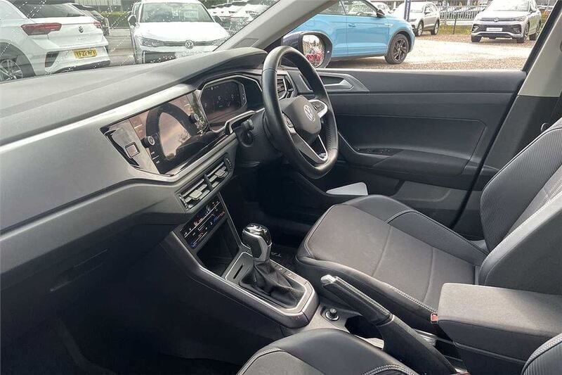 Used VW Taigo Style 109 HP (80 kW) 2022 Grey SUV