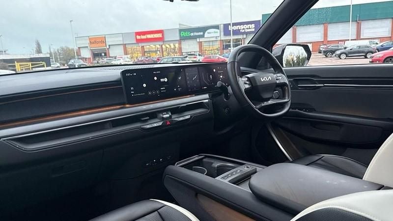 Used Kia EV9 GT-Line S 281 kW (383 HP) 2024 Blue SUV