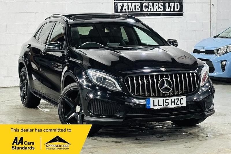 Black Used 2015 Mercedes GLA220 AMG line SUV | £9,000 (Fair price) - Image 1/1