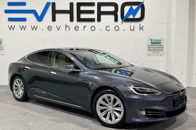 Used Tesla Model S 241 kW (328 HP) 2018 Silver Hatchback
