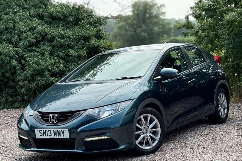 Green Used 2013 Honda Civic SE Hatchback | £4,650 (Good price) - Image 1/1
