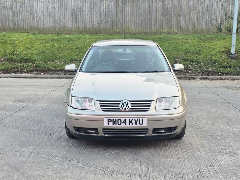 Used VW Bora Highline 2004 Beige Sedan