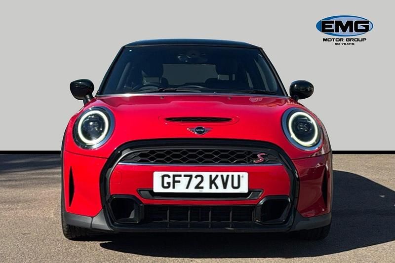 Used Mini Cooper S Exclusive 178 HP (130 kW) 2022 Red Hatchback
