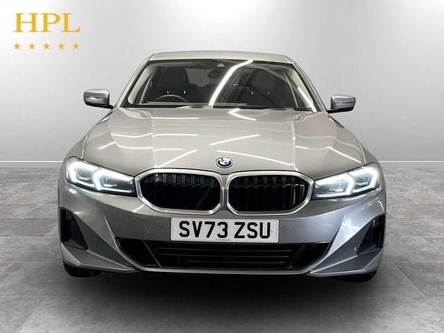 Used BMW 330 Sport Line 292 HP (214 kW) 2024