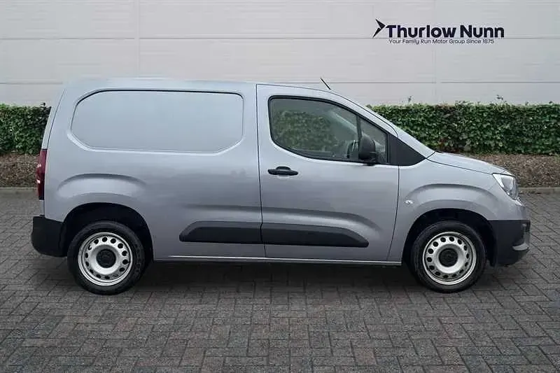 Used Vauxhall Combo S 100 HP (73 kW) 2023 Grey MPV