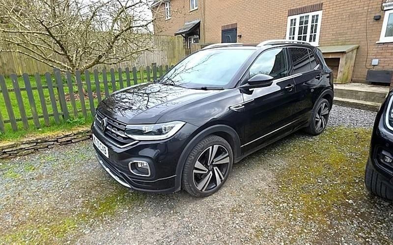 Used VW T-Cross R-line 110 HP (80 kW) 2024 SUV